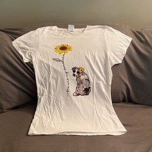 This t-shirt is off amazon.